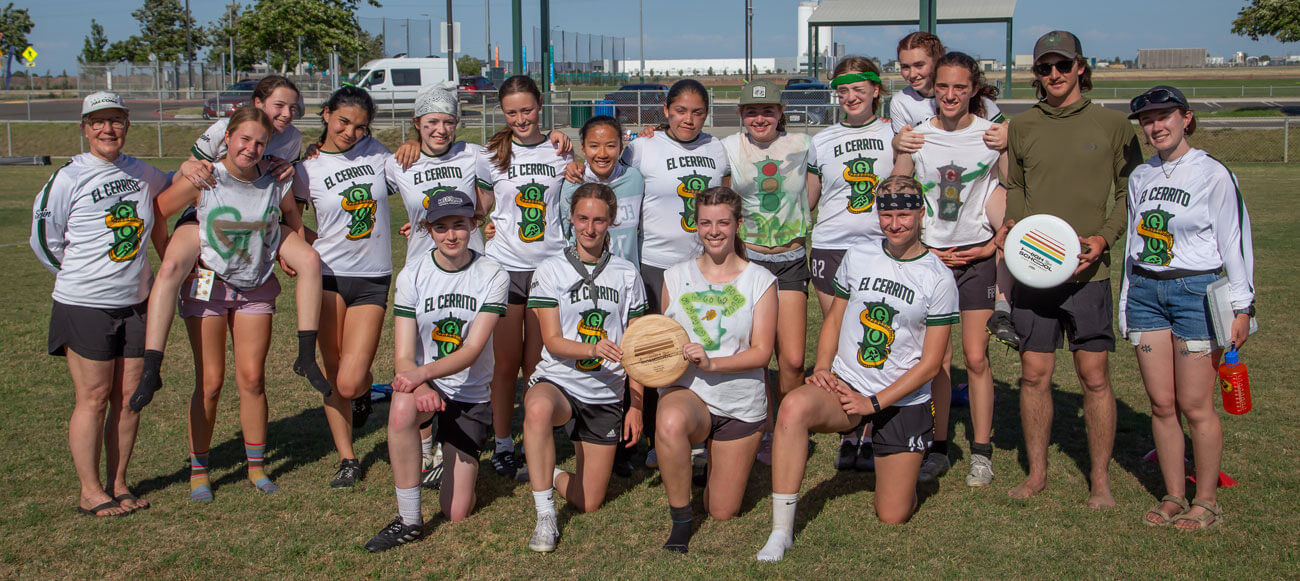 Go team photo